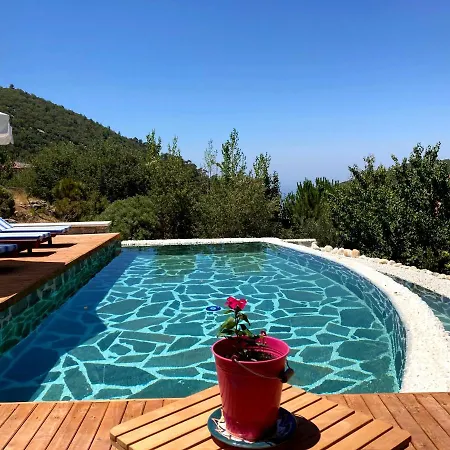 Ambar Evleri Kalkan