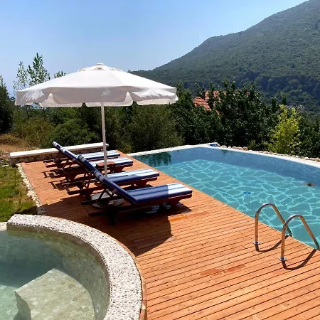 Ambar Evleri Kalkan