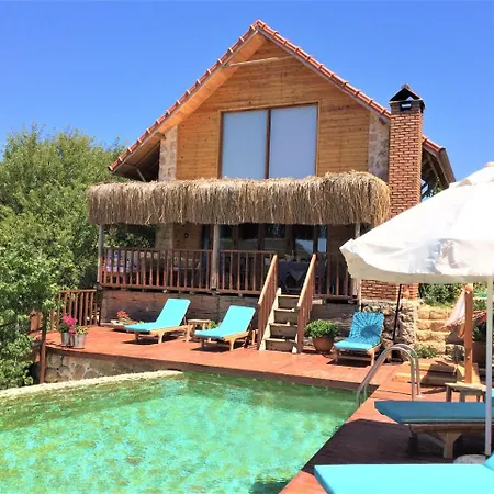 Ambar Evleri Kalkan
