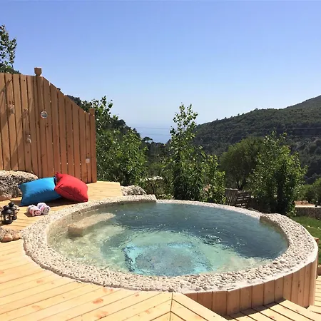 Ambar Evleri Semesterbostad Kalkan